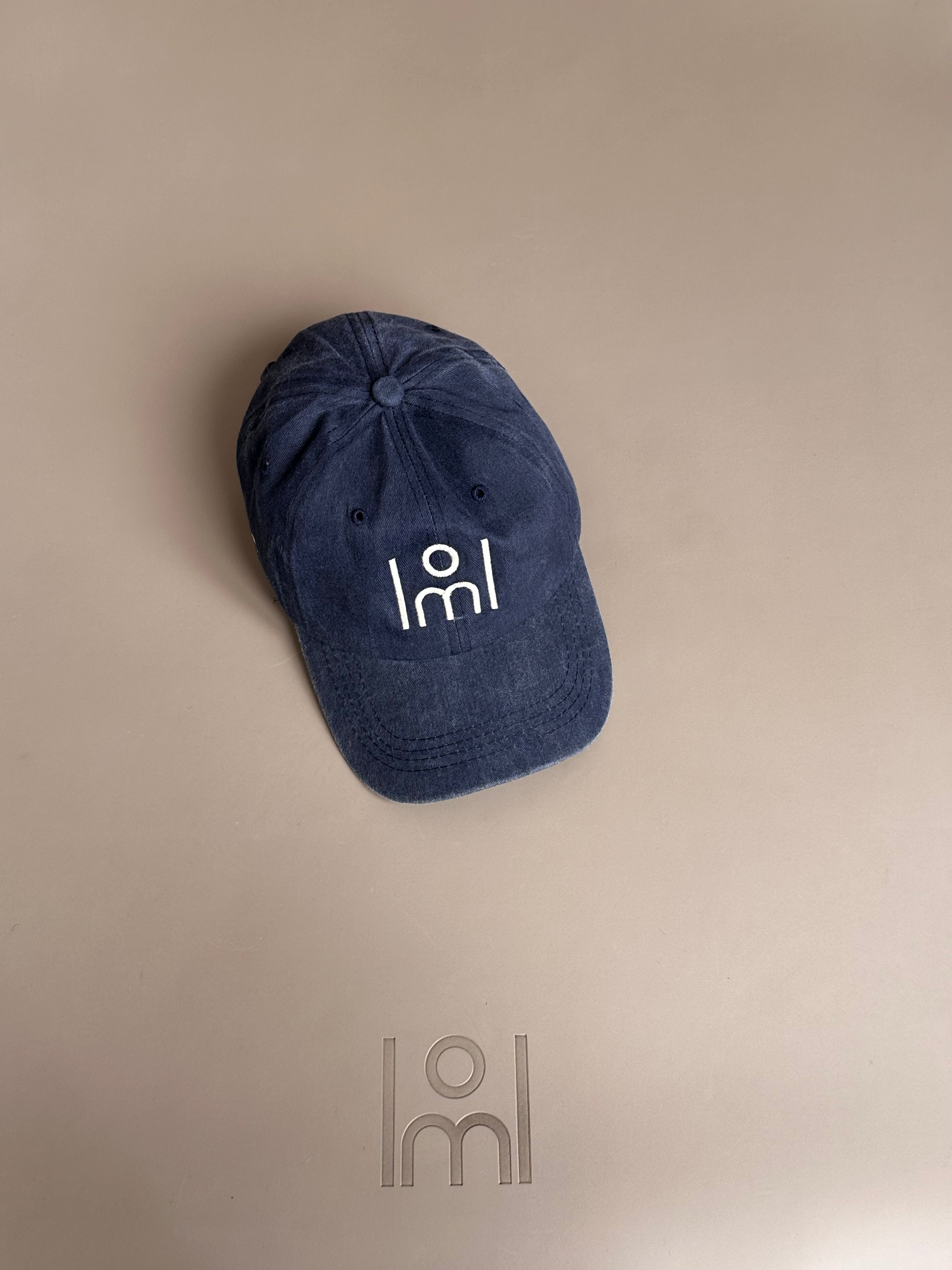 Copenhagen boxy college blue cap