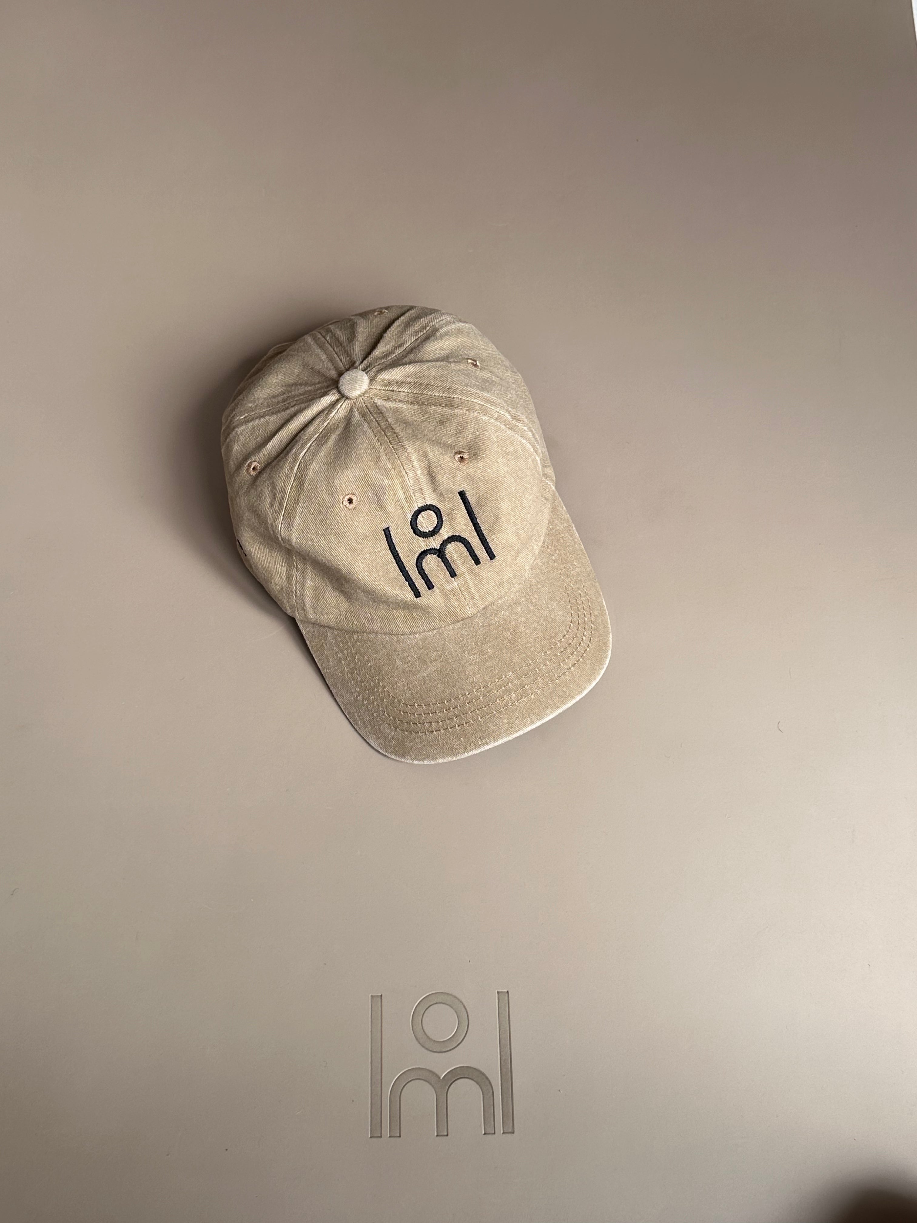 Marrakech boxy sand cap