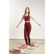 Lade das Bild in den Galerie-Viewer, {{ yoga mat }} - HOUSE OF MATS {{ house of mats }} {{ Elevate Your Yoga Practice with House of Mats - Shop Our Exclusive Range of Unique and Eco-Friendly Yoga Mats }}
